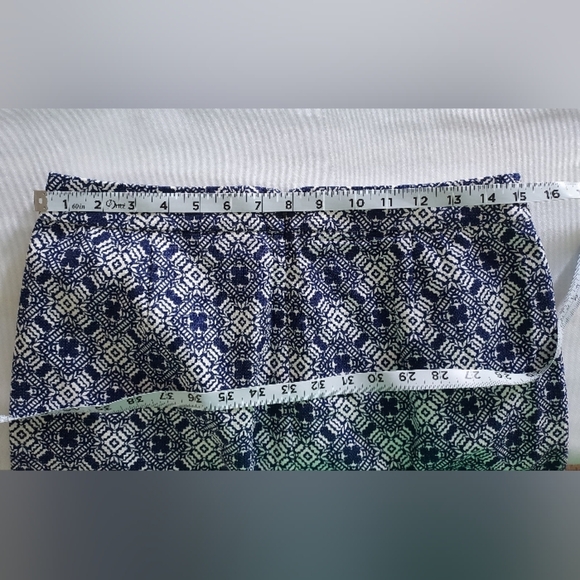 J Crew Jacquard Blue and White Mini Skirt, Size 4. NEW - Picture 7 of 8